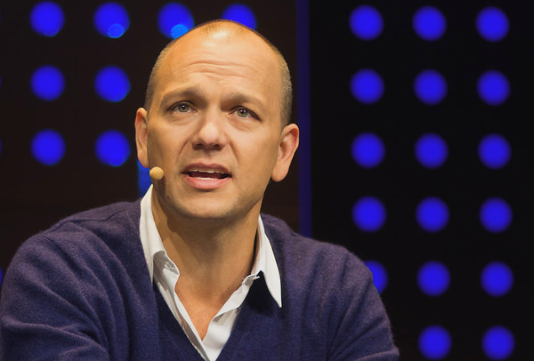 Tony Fadell’s author of Build speaking looking at the camera.